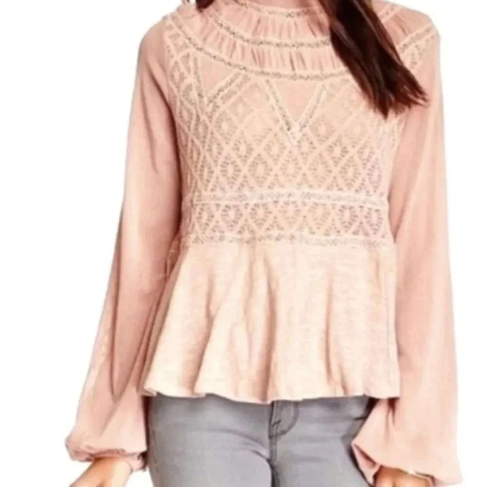 Free People English Rose Dusty Mauve Bishop Sleeve‎ Peplum Top Sz M